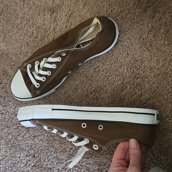 Converse Chuck Taylor All Star Low Top Brown Canvas Sneakers Women’s Size 10 New - Picture 12 of 14